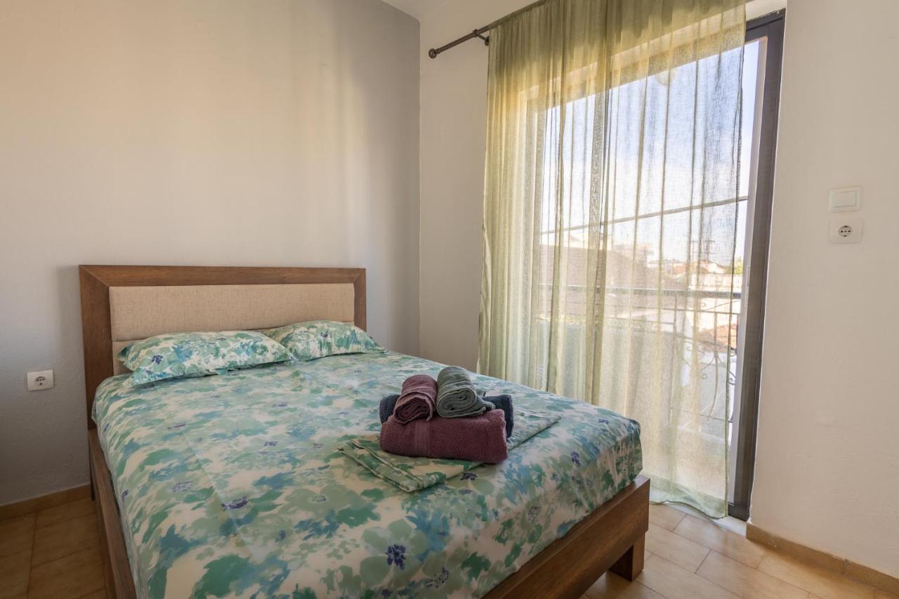 Deluxe Apartment La Lárisa Eksteriør bilde