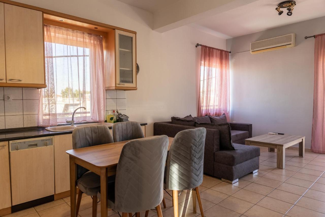 Deluxe Apartment La Lárisa Eksteriør bilde